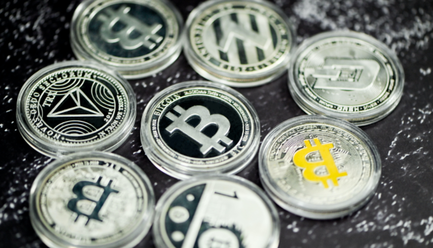 加密投资产品每周流入创纪录的38.5亿美元，比特币、以太坊和XRP领涨